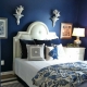 غرفة نوم زرقاء