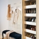 Kaip išsirinkti pakabą ir batų lentyną koridoriuje?