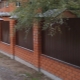Fence with brick pillars: beautiful decor options