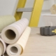 How many meters are there in a roll of wallpaper?