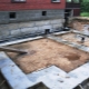 The foundation for an extension to the house: construction features