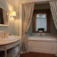 织物浴室窗帘：类型和选择标准