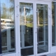 Handgrepen voor aluminium deuren: kenmerken, typen en selectieregels