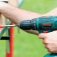 Hammer screwdrivers: characteristics, varieties, subtleties of choice and application