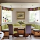 Canapés en baie vitrée dans la cuisine : caractéristiques, design et conseils de choix