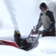 What are snow blower oils and how to fill them?