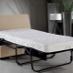 Valg af en stol-seng med en ortopædisk madras