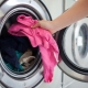 Indesit 洗衣機不會擰乾：為什麼以及如何修復它？ 