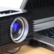 How do I connect the projector to my computer?