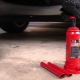 Hydraulic jack malfunctions and their elimination