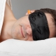هل يمكنك النوم بسدادات الأذن ولماذا توجد قيود؟