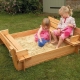 How to make a pallet sandbox?