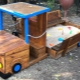 Sandbox in the form of a car