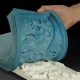What are the forms for plaster and how to work with them?