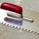 Description and handling of notched trowels