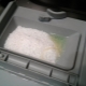 ¿Cómo reemplazar la sal del lavavajillas?