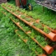 Erdbeeren in Rohren horizontal anbauen
