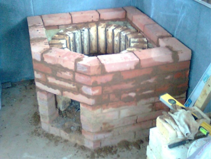 Brick tandoor
